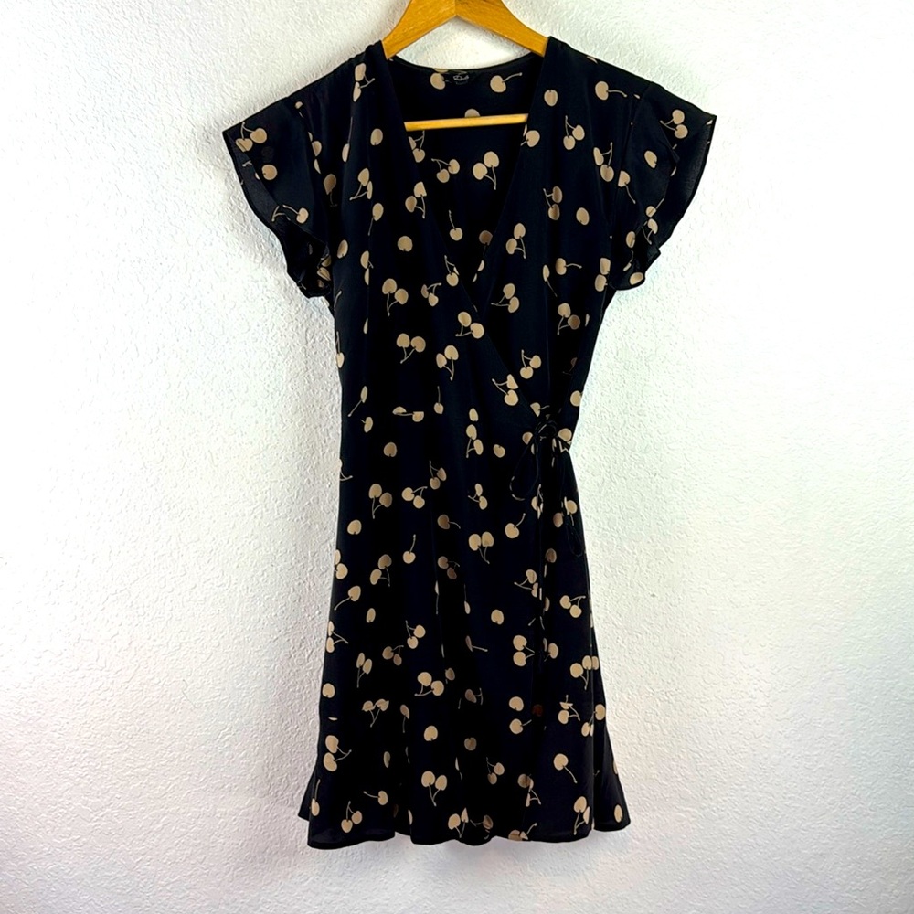 Perfect Rails π― silk Black Cream Cherries Leanne Wrap Dress XS - Picture 3 of 11